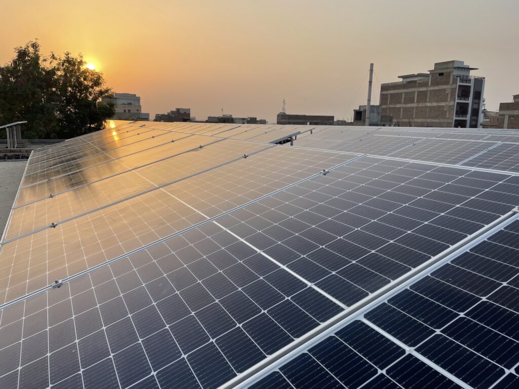 Rooftop solar growing around the globe